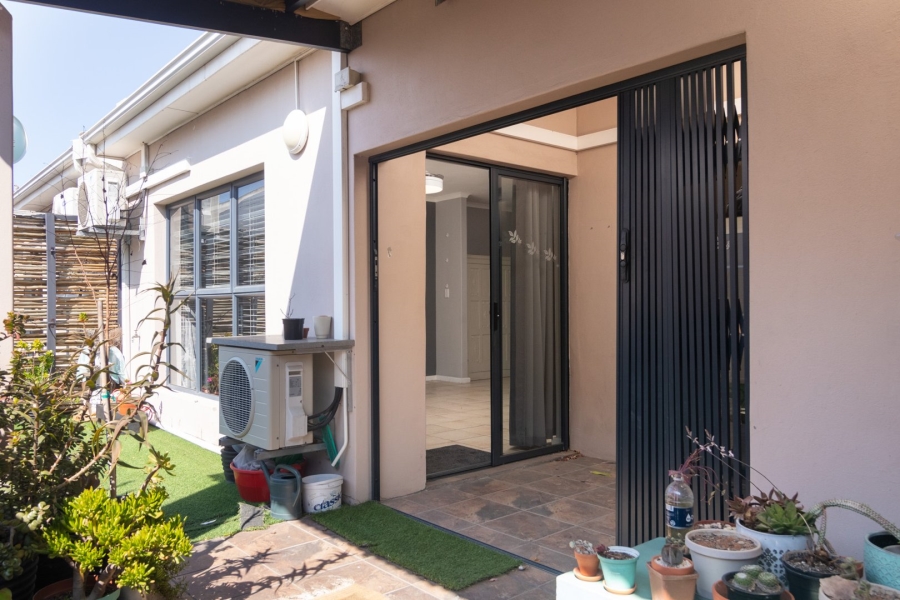 2 Bedroom Property for Sale in Velddrif Western Cape